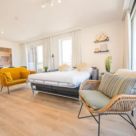 Between Waves Apartamento *