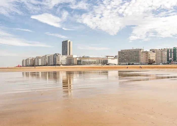 Apartment Between Waves